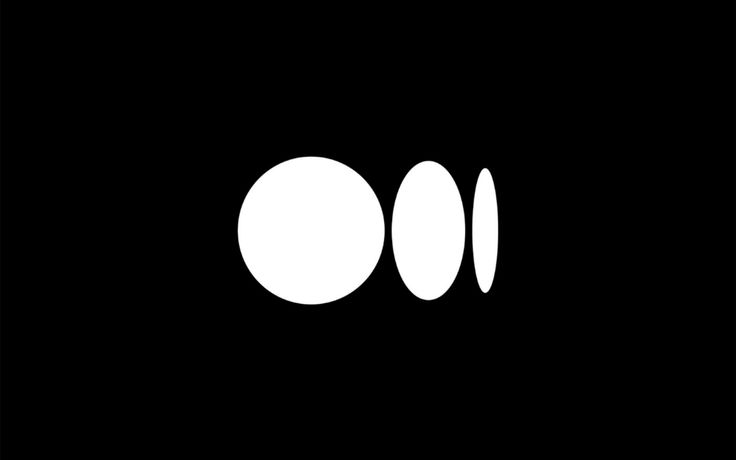 medium logo